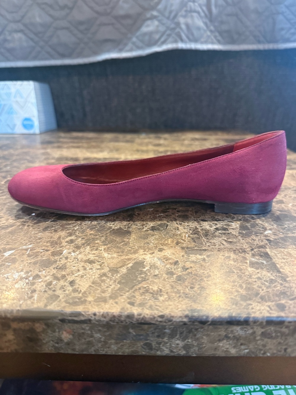 Manolo Blahnik. Burgundy Suede Tere Round-Toe Skimmer Ballet Flat. 37.5. - Picture 4 of 13